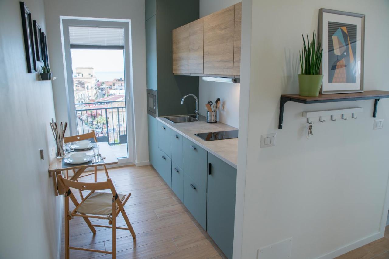 Occhi Sul Mare Apartment 아치레알레 외부 사진