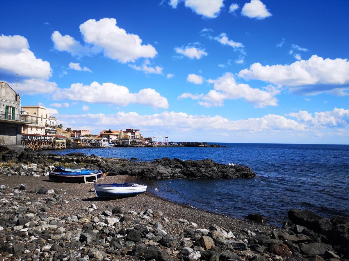 Occhi Sul Mare Apartment 아치레알레 외부 사진